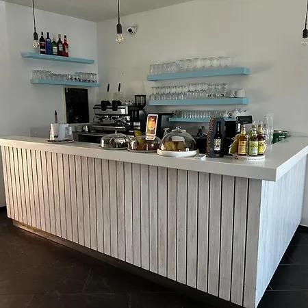斯巴尔卡德罗酒店 3*